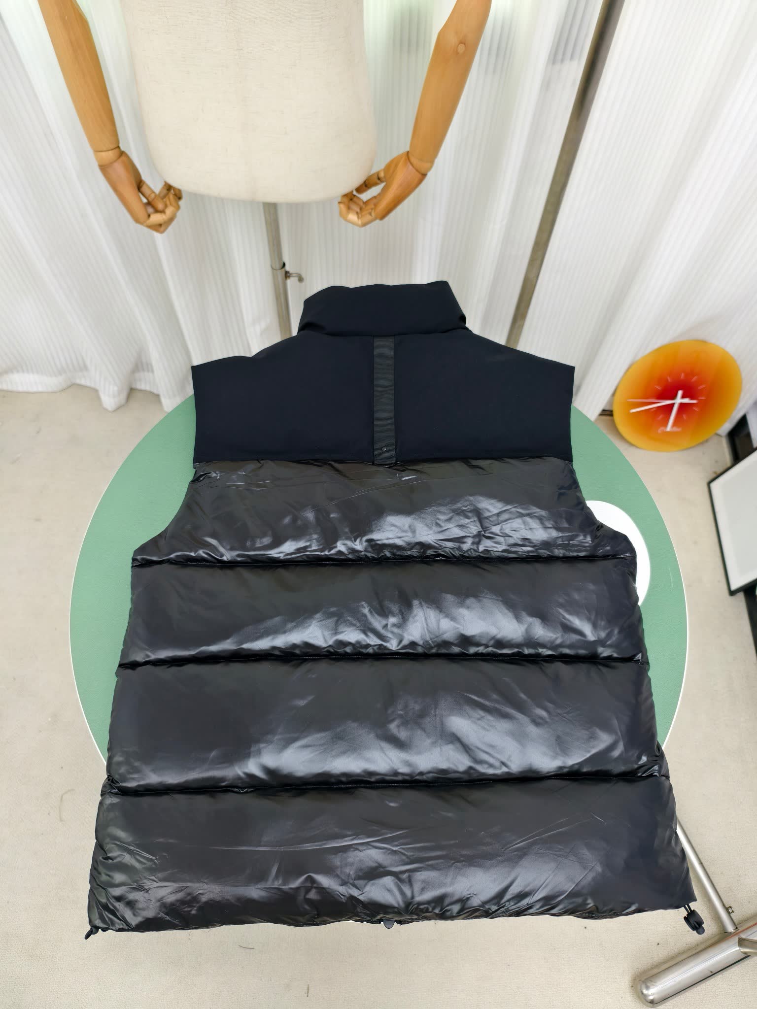 Moose Knuckles Victory Peak Down Vest
